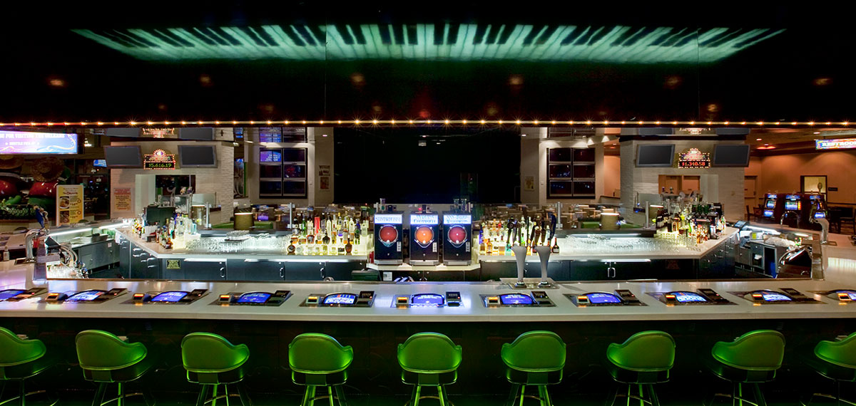 orleans bourbon street lounge image