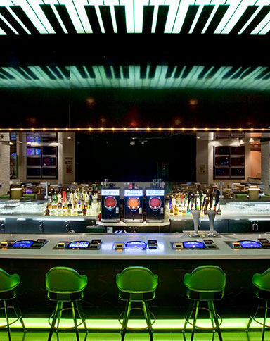 orleans bourbon street lounge image